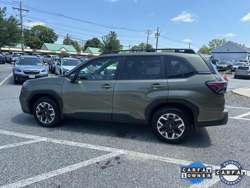 2025 Subaru Forester Premium