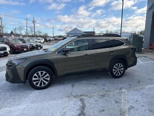 2023 Subaru Outback Premium