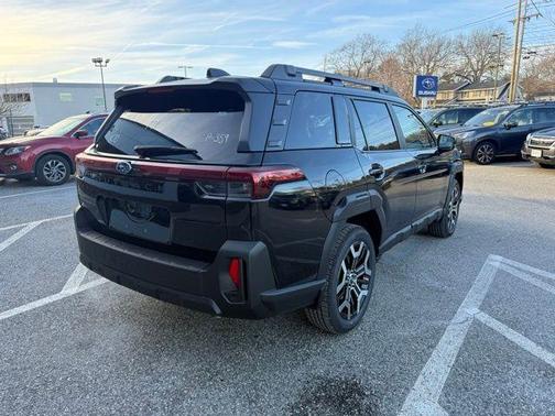 Crystal Black Silica 2026 Subaru Outback Touring XT