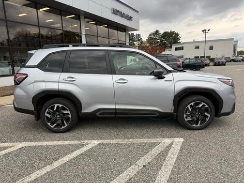 2025 Subaru Forester Hybrid Premium