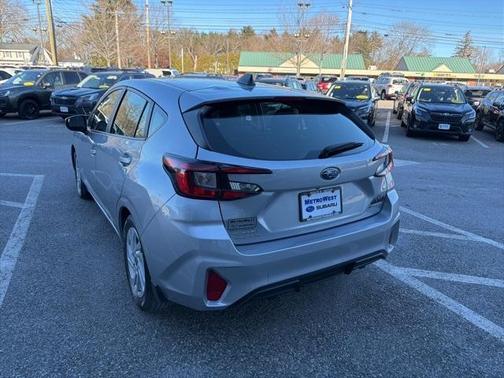 2024 Subaru Impreza Base