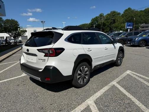 2025 Subaru Outback Limited XT