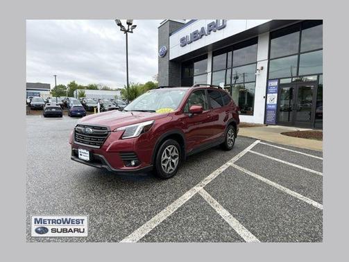 Crimson Red Pearl 2024 Subaru Forester Premium