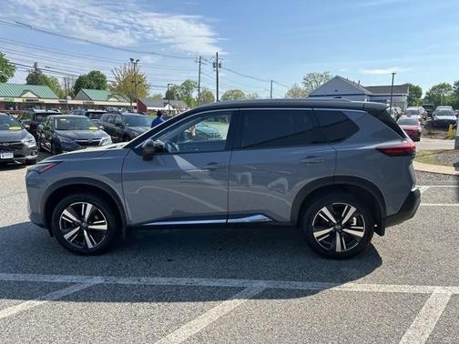 2021 Nissan Rogue SL