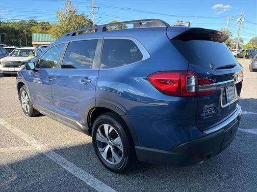 2022 Subaru Ascent Premium 8-Passenger