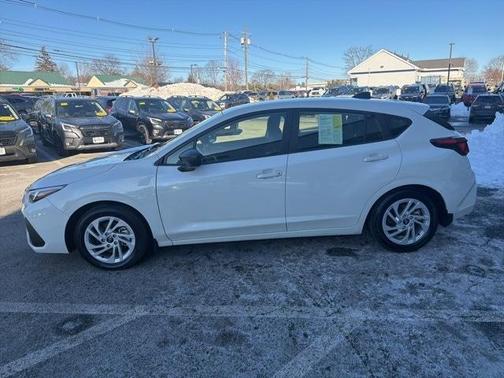 2024 Subaru Impreza Base