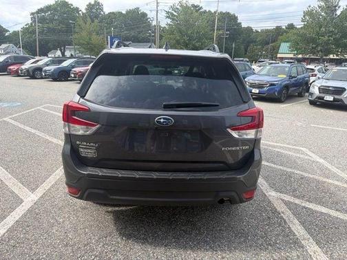 Magnetite Gray Metallic 2023 Subaru Forester Premium