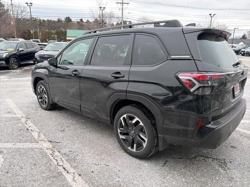 2025 Subaru Forester Hybrid Premium Hybrid