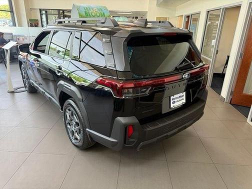 Crystal Black Silica 2026 Subaru Outback Premium