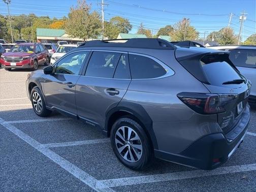 2023 Subaru Outback Premium