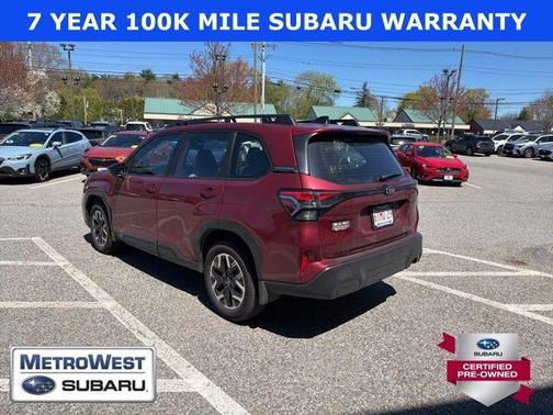 Crimson Red Pearl 2025 Subaru Forester Base