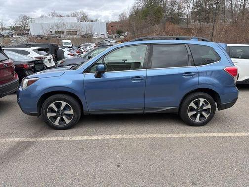 Quartz Blue Pearl 2017 Subaru Forester 2.5i Limited