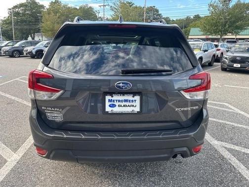 2023 Subaru Forester 2.5i Premium