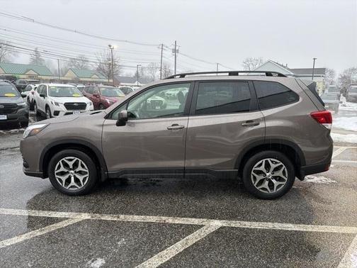 2022 Subaru Forester Premium