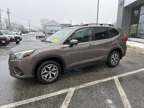 2022 Subaru Forester Premium