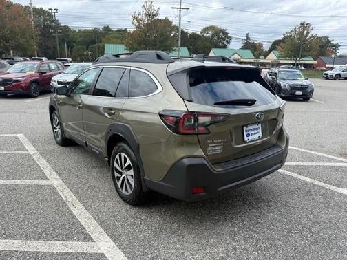 2023 Subaru Outback Premium