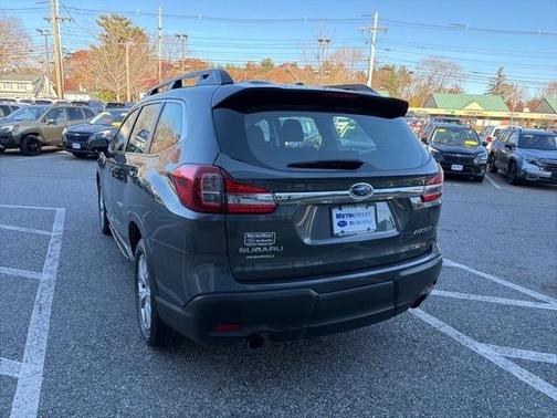 2022 Subaru Ascent Base 8-Passenger