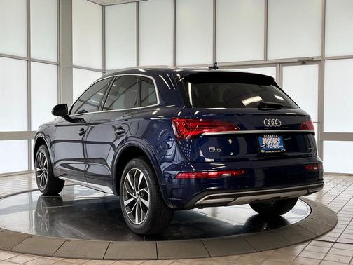 2021 Audi Q5 45 Premium Plus