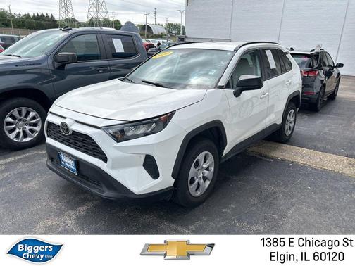 Super White 2020 Toyota RAV4 LE