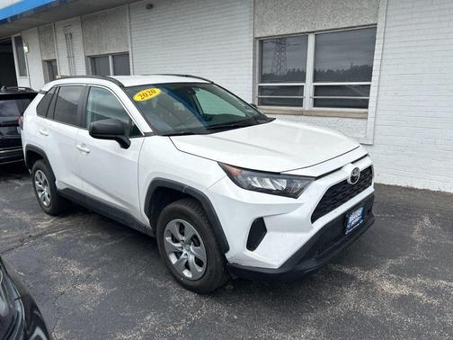 Super White 2020 Toyota RAV4 LE
