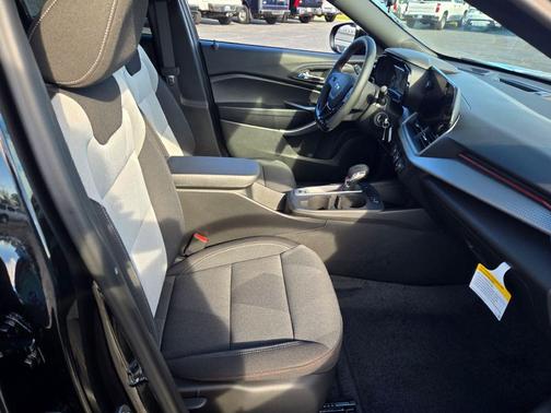 2026 Chevrolet Trax FWD 1RS