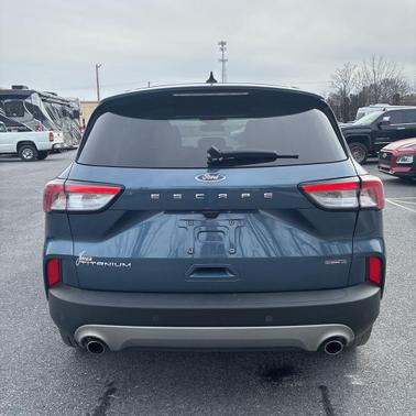 2020 Ford Escape Titanium