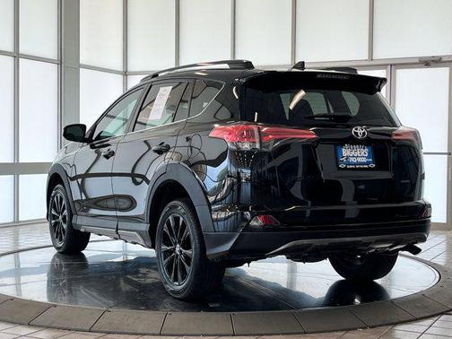 2018 Toyota RAV4 Adventure