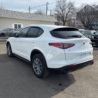 2024 Alfa Romeo Stelvio Sprint AWD