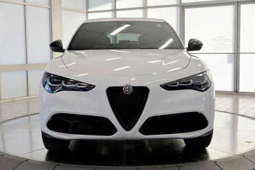 2024 Alfa Romeo Stelvio Sprint AWD