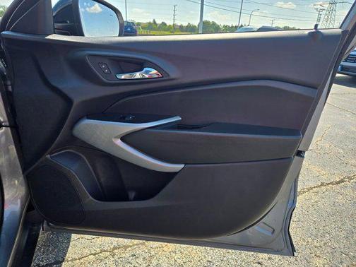 2025 Chevrolet Trax FWD 1RS