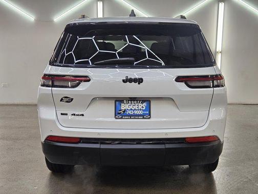 2022 Jeep Grand Cherokee L Altitude