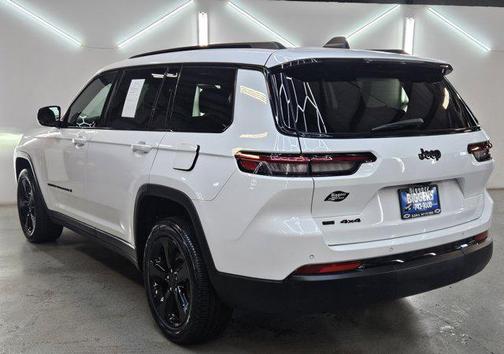 2022 Jeep Grand Cherokee L Altitude