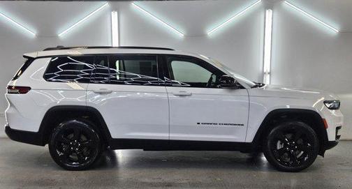 2022 Jeep Grand Cherokee L Altitude