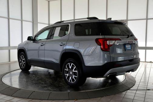 2023 GMC Acadia AWD SLE