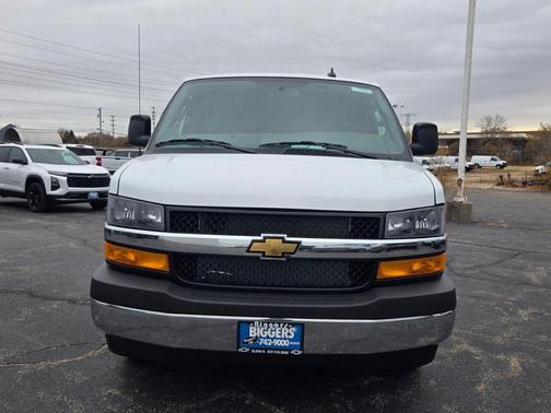 2025 Chevrolet Express 3500 RWD 3500 Extended Wheelbase WT
