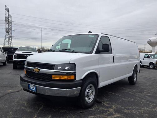 2025 Chevrolet Express 3500 RWD 3500 Extended Wheelbase WT