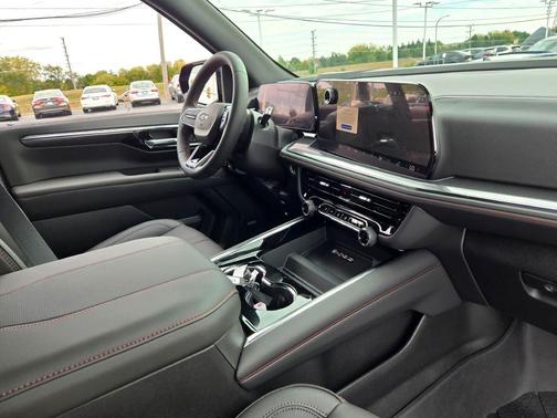 2025 Chevrolet Tahoe 4WD RST