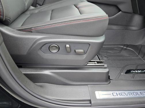 2025 Chevrolet Tahoe 4WD RST