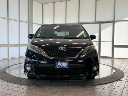 2017 Toyota Sienna SE Premium