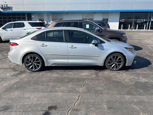 2020 Toyota Corolla SE