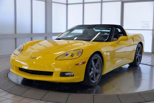 Velocity Yellow Tintcoat 2007 Chevrolet Corvette Base