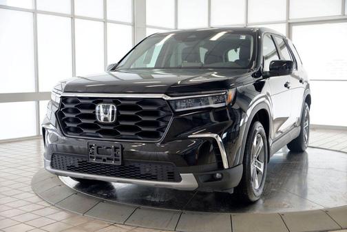2023 Honda Pilot AWD EX-L 8 Passenger