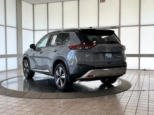 2022 Nissan Rogue Platinum