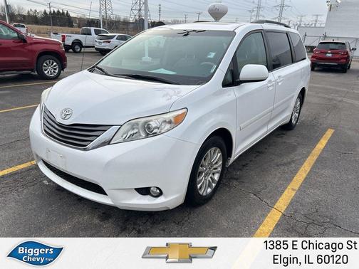 2014 Toyota Sienna XLE