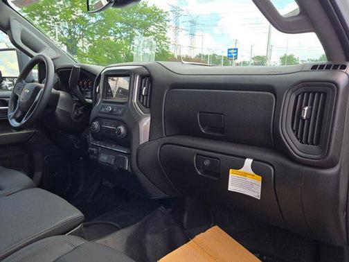 2025 Chevrolet Silverado 3500 WT
