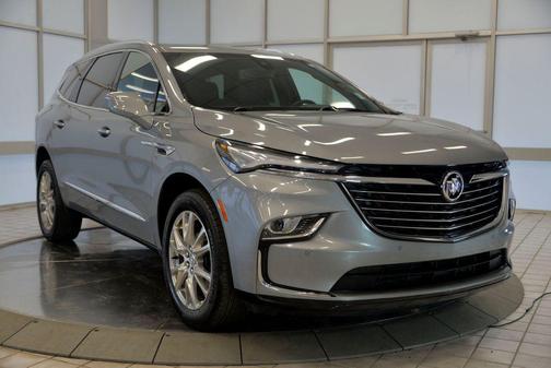 2024 Buick Enclave Essence FWD