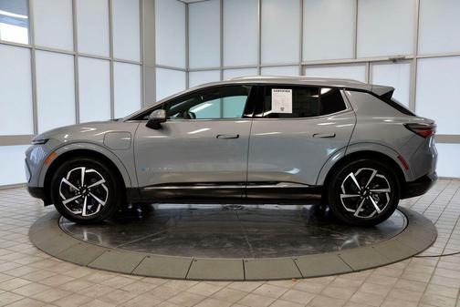 2025 Chevrolet Equinox EV LT