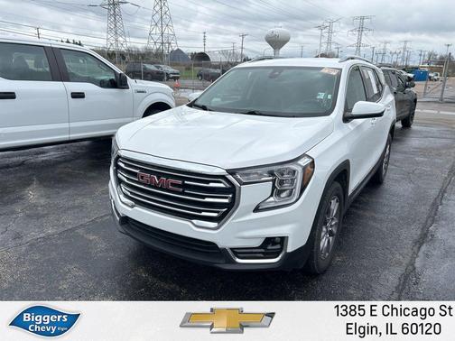 Summit White 2023 GMC Terrain SLT