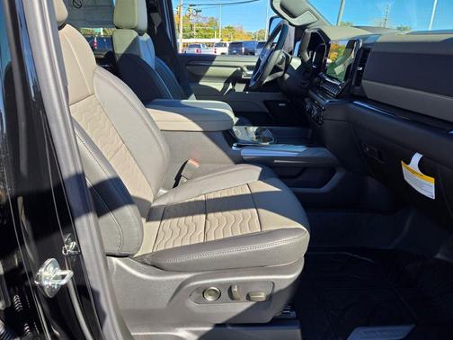 2026 Chevrolet Silverado 2500 Crew Cab, Standard Bed, XR2, 4WD