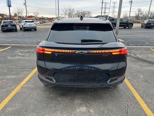 2024 Chevrolet Equinox EV RS